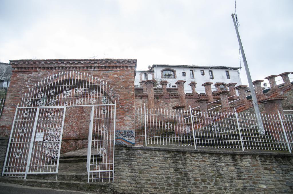 Belvedere Langhe B&B I Colori Dell'Arcobaleno المظهر الخارجي الصورة